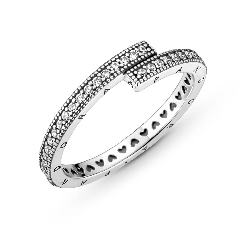 Pandora Sparkling Overlapping Ring